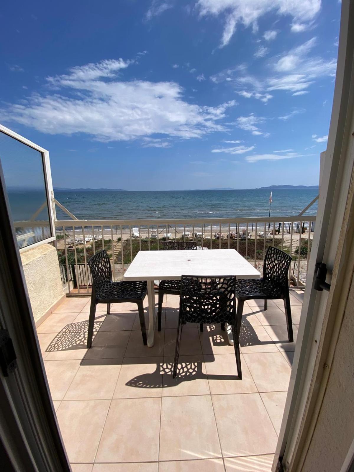 Le Surplage Hyères Exteriér fotografie